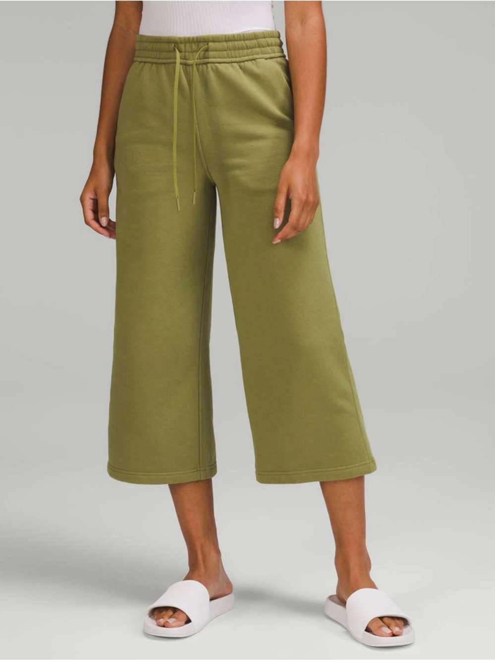 Lululemon Loungeful High-Rise Wide Leg Crop